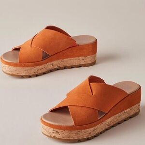 New Sorel Cameron Suede Platform Mule In Desert Sun/Tranquil Yellow, Size 7